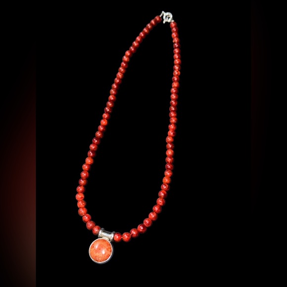 Red Sponge Coral Sterling Silver pendant and necklace with bracelet 18” & 7-7.5” - Picture 7 of 10